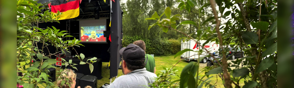 GOTTSCHALLING-Sommerfest-EISHOCKEY-VEREIN-MANGFALL-GEIER-PA-AF-CREW-EVENTS-TECHNIK-VERLEIH-VERANSTALTUNGSTECHNIK-VIDEO-SOUND-TON-LICHT-PARTY-MUSIK-TONTECHNIK-VIDEOTECHNIK-VERANSTALTUNG-FEIER