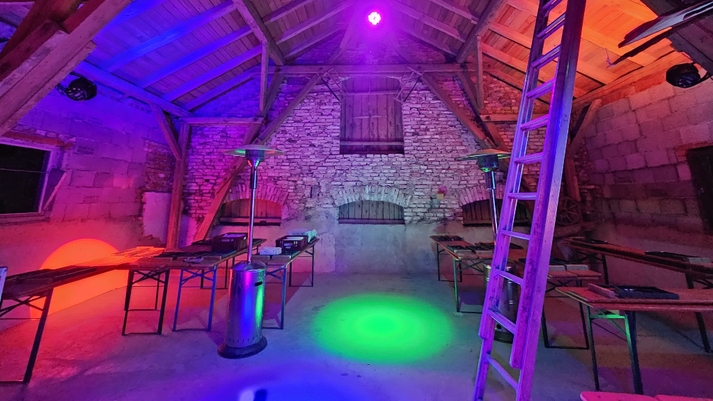 af-crew-REZENOED-2-GEBURTSTAG-LIVE-PERFORMANCE-AF-CREW-EVENTS-TECHNIK-VERLEIH-VERANSTALTUNGSTECHNIK-SOUND-TON-LICHT-PARTY-MUSIK-TONTECHNIK-VERANSTALTUNG-FEIER-1024x576