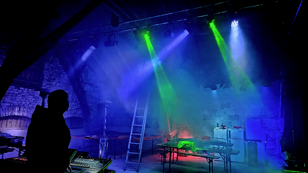 af-crew-REZENOED-3-GEBURTSTAG-LIVE-PERFORMANCE-AF-CREW-EVENTS-TECHNIK-VERLEIH-VERANSTALTUNGSTECHNIK-SOUND-TON-LICHT-PARTY-MUSIK-TONTECHNIK-VERANSTALTUNG-FEIER-1024x576